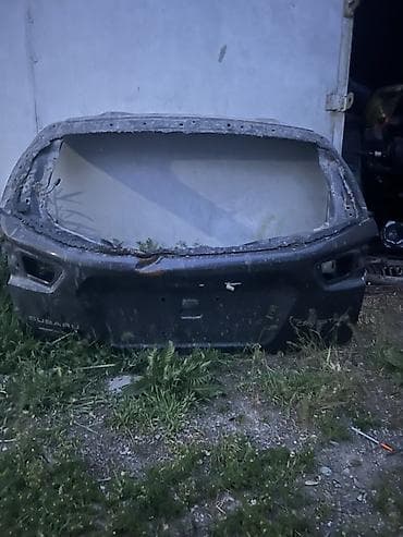 Крышка багажника Subaru — 1