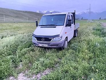боковая дверь на спринтер: Mercedes-Benz Спринтер: 2006 г., 2.2 л, Механика, Дизель — 2