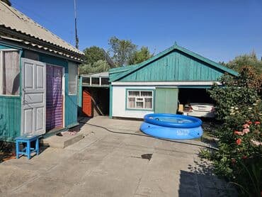 дом с бассейном посуточно бишкек: Дом, 80 м², 4 комнаты, Собственник, Старый ремонт — 6
