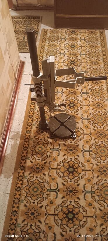 мини генератор: Продаю инструменты:Точило, двигатель на 220 в,180 вт,2800 оборотов — 14