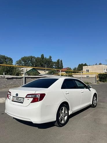 elgrand e51: Toyota Camry: 2014 г., 2.5 л, Вариатор, Гибрид, Седан — 4