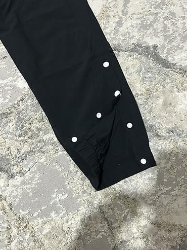 nike tech flece: Черные спортивные брюки Xtep с кнопками по бокам - Модель: Xtep — 2