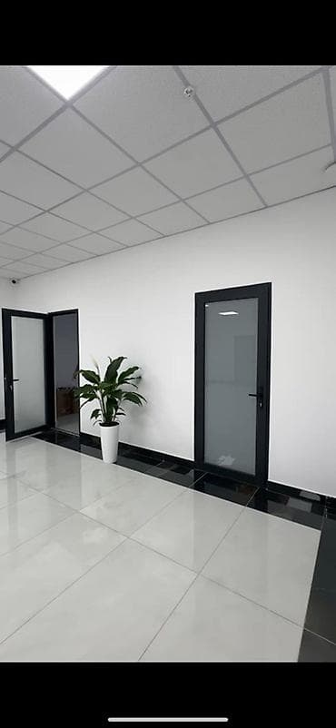 переговорная: Аренда офисов, 70 м², В бизнес центре — 8