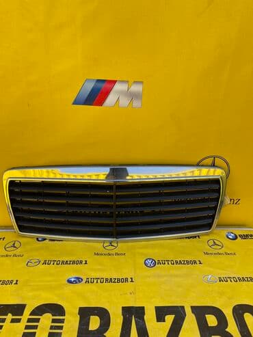 вентилятор на спринтер: Решетка радиатора Mercedes-Benz Оригинал — 2