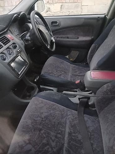 электрическая авто: Honda HR-V: 1999 г., 1.6 л, Автомат, Бензин, Кроссовер — 3