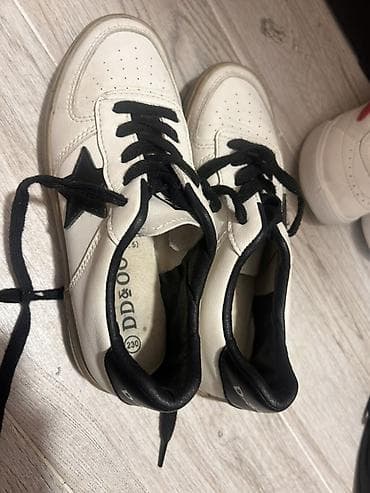 Прокат одежды: Кожаные кеды ECCO Soft 7 + 1 кеда в подарок - Оригинал ECCO - — 7