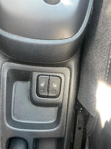 tracker gps: Chevrolet Spark: 2020 г., 1 л, Бензин — 7