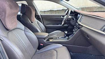 Продажа авто: Kia K5: 2018 г., 2 л, Автомат, Бензин, Седан — 2
