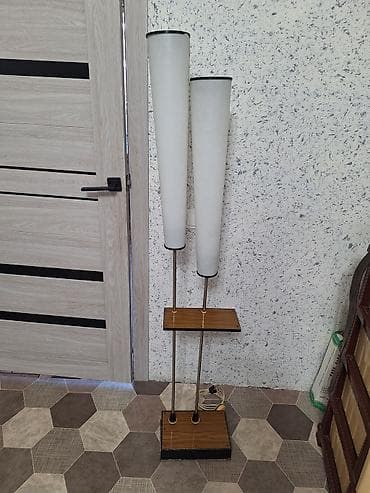 Дом и сад: Напольный торшер с двумя плафонами и полками Советский — 1