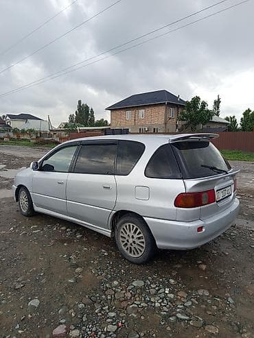 Унаа сатуу: Toyota Ipsum: 1997 г., Универсал — 1