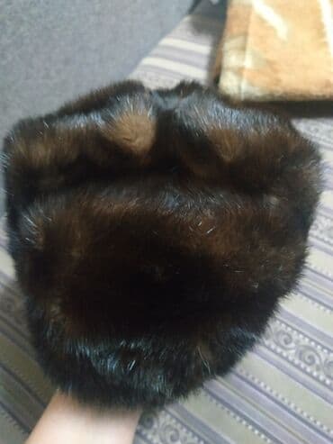 second hend: Шапка- обманка, натуральный мех. Цена 500 сом — 3