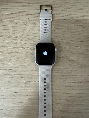 Huawei: Apple Watch Series 6 (GPS), 40mm Case - Aluminum. В комплекте часы — 1
