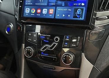 mazda 3: Hyundai Sonata: 2011 г., 2 л, Автомат, Бензин, Седан — 7