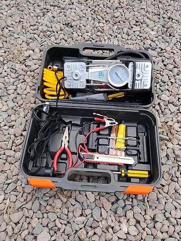 Продаю насос 2 компрессорный почти новая полный комплект с чемоданом