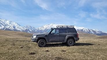 трос буксировачный: Внедорожник с акцентом на проходимость и комфорт. Основное: - — 2