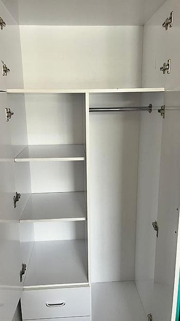 трёхдверный шкаф: Шифоньер, шкаф для одежды, Прямой, ЛДСП — 2