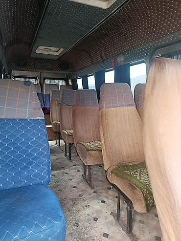 Пассажирский микроавтобус Mercedes-Benz Sprinter (длинная база