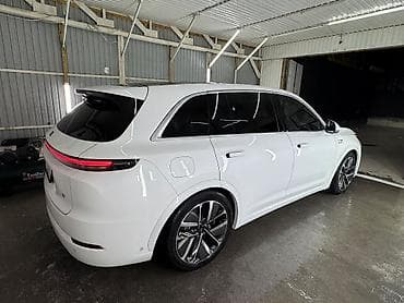 волга автомат: Lixiang L7: 2024 г., Автомат, Гибрид, Внедорожник — 3