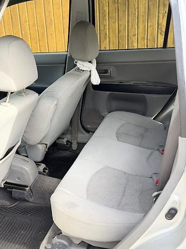 багажник на демио: Mazda Demio: 2003 г., 1.3 л, Автомат, Бензин, Хэтчбэк — 10