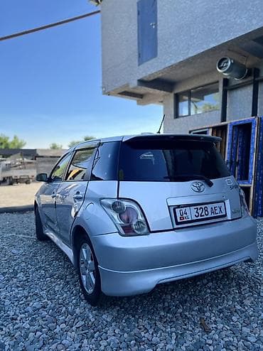 Унаа сатуу: Toyota Ist: 2002 г., 1.5 л, Автомат, Бензин, Хетчбек — 4