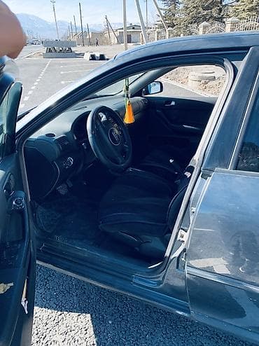 audi q4: Audi A3: 2002 г., 1.8 л, Автомат, Бензин, Хэтчбэк — 7