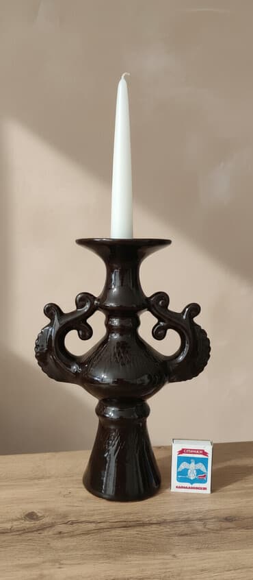 Продам б/у сувенир в хорошем состоянии. высота 23 см. Писать в