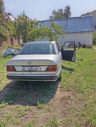 велтмейстер авто: Mercedes-Benz W124: 1985 г., 2.3 л, Механика, Бензин, Седан — 5