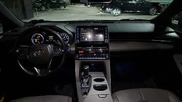 crown 2018: Toyota Avalon: 2020 г., 2.5 л, Автомат, Гибрид, Седан — 10