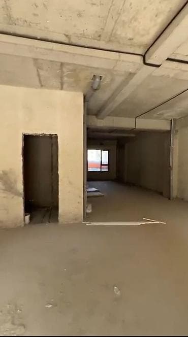 Кыймылсыз мүлк: Дүкөндөрдү сатуу Турак үйдө, 62 м², Даяр ПСО (өзү оңдоп түзөтүп бүтүү үчүн), Эшиги өзүнчө, 1 кабат — 3