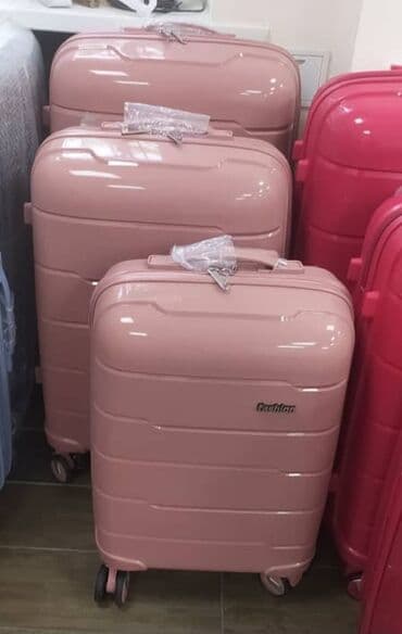 чемодан купить бу: Чемодан, Новый, Маленький (до 40 л), На колесах — 2