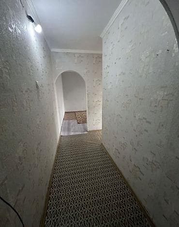 Недвижимость: 1 комната, 32 м², 104 серия, 8 мкр 104 серия, 4 этаж, Старый ремонт — 5