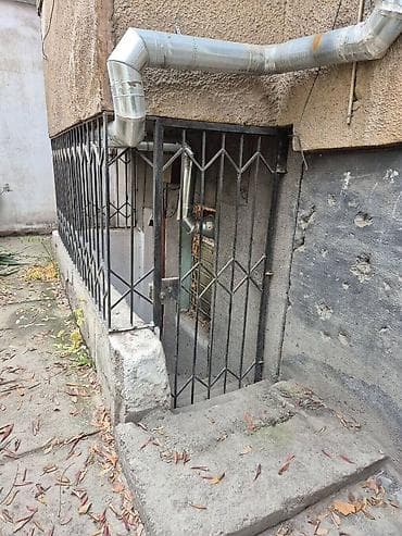 Коммерциялык кыймылсыз мүлктү ижарага берүү: Лермонтова Сдаётся цоколь- полуподвал возле Таатана, по улице вход — 3