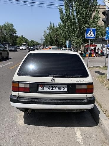 nardo grey: Volkswagen Passat Variant: 1993 г., 1.8 л, Механика, Бензин, Универсал — 2