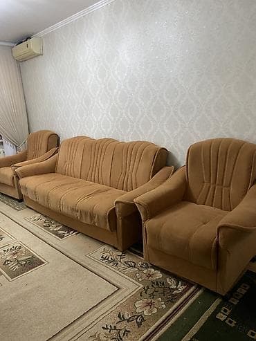 Мебельные гарнитуры: Гарнитур мягкой мебели: диван + 2 кресла - Комплектация: трехместный — 2