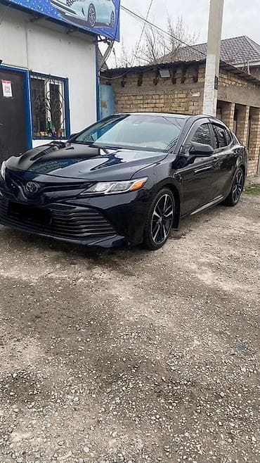 Toyota Camry: 2019 г., 2.5 л, Автомат, Бензин, Седан