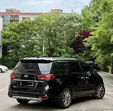 Унаа сатуу: Kia Carnival: 2019 г., 2.2 л, Автомат, Дизель, Вэн/Минивэн — 3