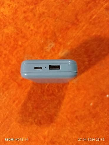 iphone 17 pro max 512: Портативный аккумулятор (power bank), компактный почти не пользовался — 3