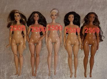 игрушечный револьвер: Продаю кукол Барби оригинал из личной коллекции,новые и в идеальном — 2