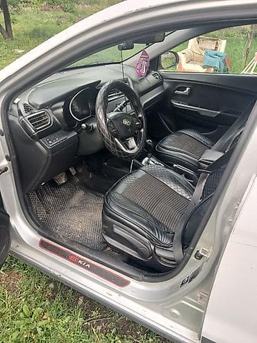 тико 2: Kia Rio: 2014 г., 1.4 л, Автомат, Бензин, Седан — 2