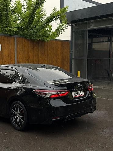 Продажа авто: Toyota Camry: 2021 г., 2.5 л, Автомат, Бензин, Седан — 4