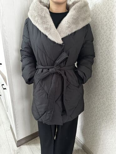 купить женский пуховик большого размера: Пуховик, По колено, С поясом, С мехом, С капюшоном, Стандарт — 2