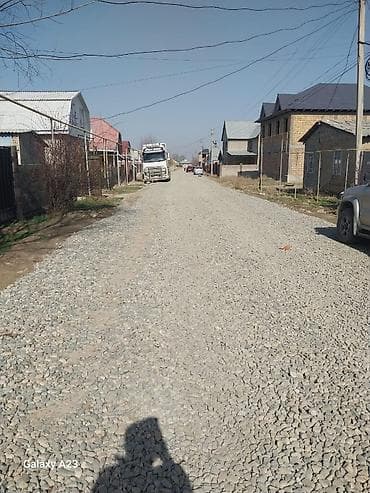 сто аренду: Продаётся частный дом с участком. Характеристики: - Одноэтажный дом — 2