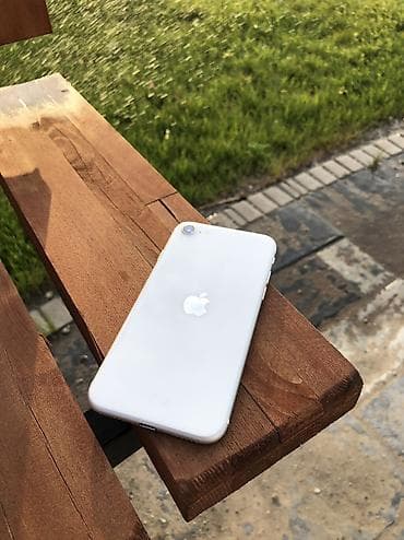 IPhone SE 2020, Б/у, 64 ГБ, Белый, 100 %