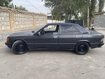 hot wheels bmw: Mercedes-Benz 190: 1987 г., Седан — 5