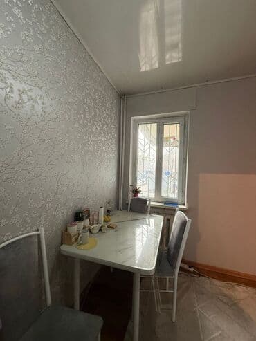 аренда автомоек: 1 комната, 34 м², Индивидуалка, 1 этаж, Косметический ремонт — 4