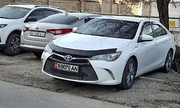 Toyota Camry: 2016 г., 2.5 л, Автомат, Гибрид, Седан