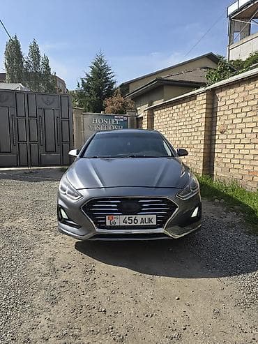 Hyundai Sonata: 2018 г., Бензин, Седан