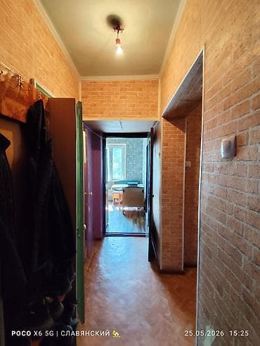 3 room flat: 2 комнаты, 57 м², Индивидуалка, 2 этаж, Старый ремонт — 2