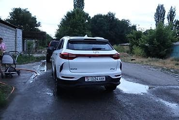 авто в такси: Weltmeister EX5, 2021 г., 74000 км, Передний, В наличии — 5