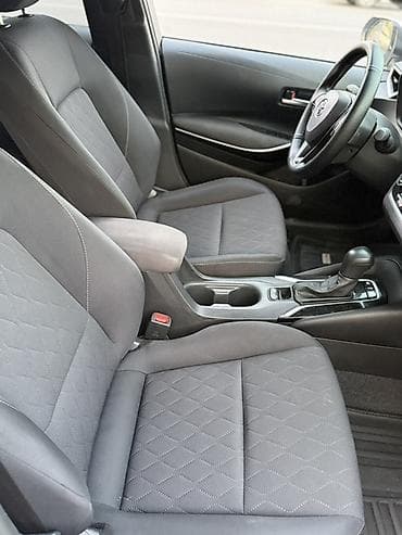 892 2: Toyota Corolla: 2023 г., 1.8 л, Автомат, Гибрид, Седан — 6